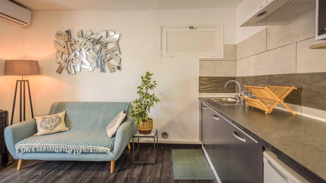 Appartements Et Chambres En Coeur De Ville Saint-Denis - Entree Autonome - Check In 14H30- 外观 照片